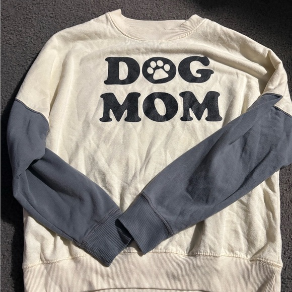 Modern Lux Dog Mom Pullover - Picture 2 of 3